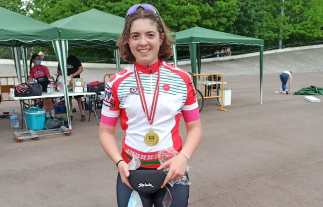 Ana Estella Lumbreras, campeona de Euskadi de ciclismo en pista