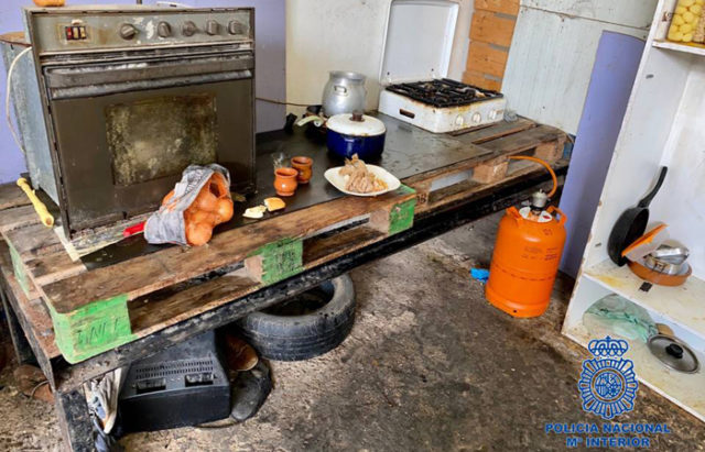 Una de las estancias en la nave industrial de Milagro