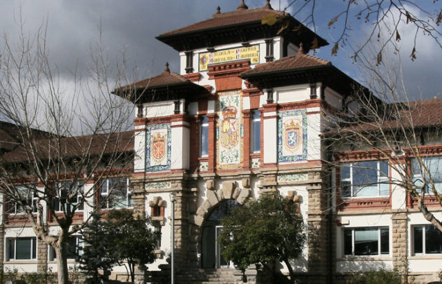 Edificio donde se ubica la sede de INTIA