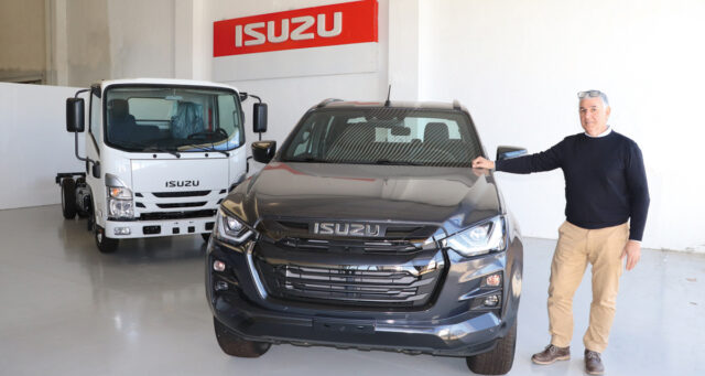 Isuzu M21