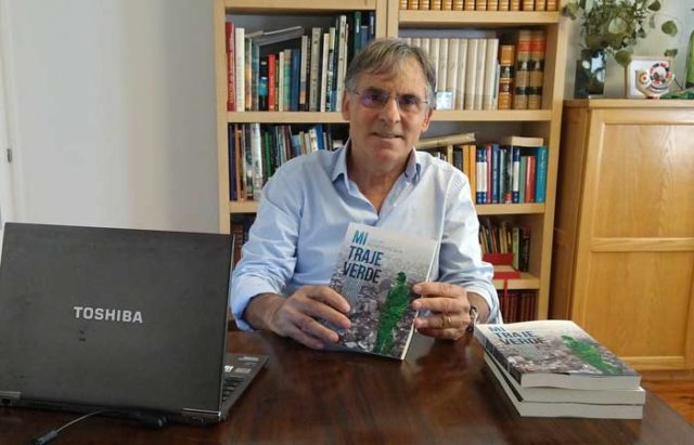 Luis Mª Rodríguez Elía, autor de "Mi traje verde"