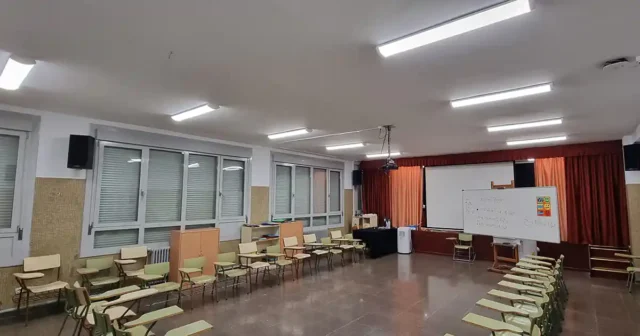 cambio de iluminación en el Colegio Público "Ciudad de Corella"