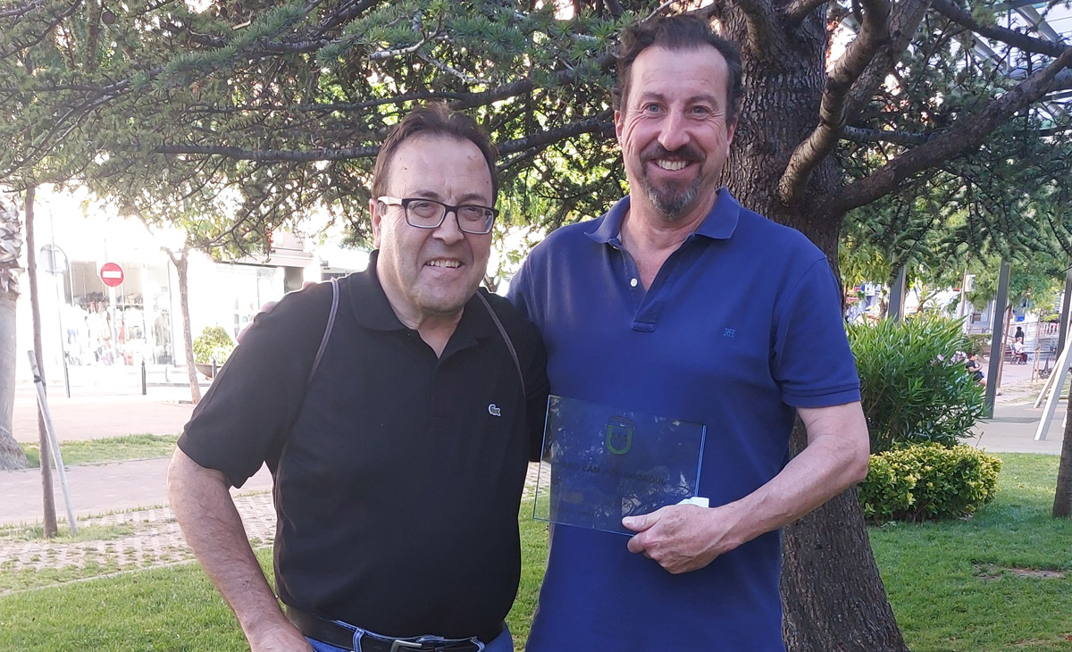 Julián Marín, premio al jugador con «Más Gas» del Trofeo de la Amistad