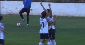 Los jugadores del Tudelano celebran el gol