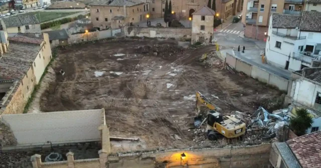 solar del Palacio de Corella como aparcamiento